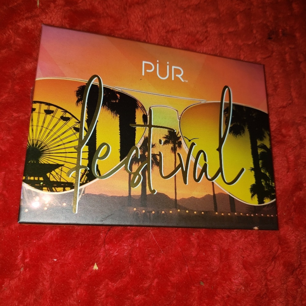 Pur  Festival eyeshadow palette